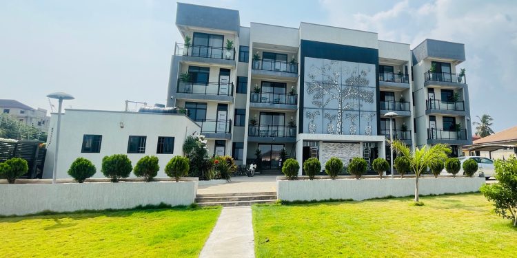 Can a Biodigester Handle a Big Apartment Building? A Real 7-Year Case Study